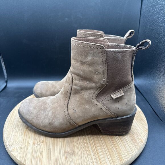 TEVA Anaya Chelsea Womens Size 9 Booties Brown Solid Round Toe Waterproof Boots - Picture 1 of 8